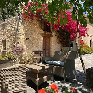 Guillo Farm stay